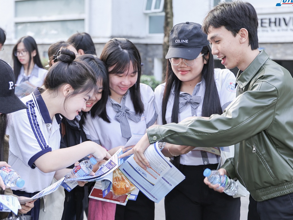 Khối C00 vẫn c&oacute; &ldquo;cửa&rdquo; v&agrave;o trường ĐH C&ocirc;ng nghệ Kỹ thuật Tp.HCM- Ảnh 1.