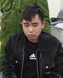 Bạn gái bị cho nghỉ việc, nam thanh niên đâm bạn trai của chủ quán - Ảnh 1.