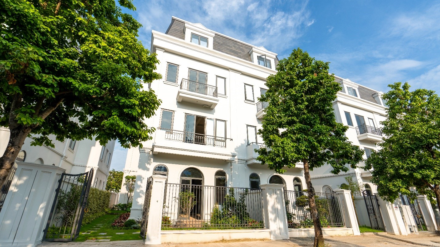 Cuộc chuyển mình của bất động sản cao cấp:Từ an cư đến kiến tạo phong cách sống  - Ảnh 2.