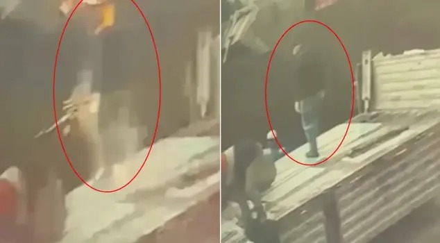 Đang đứng tr&ecirc;n xe tải dỡ h&agrave;ng, người đ&agrave;n &ocirc;ng bị s&eacute;t đ&aacute;nh gục - Ảnh 1.