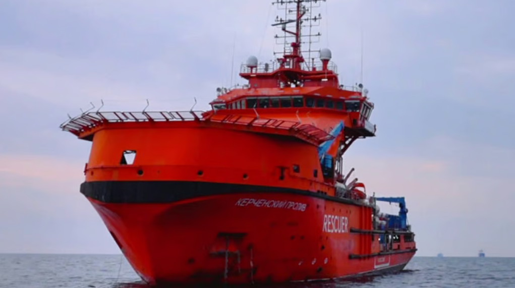 Điểm đặc biệt của tàu cứu hộ có khả năng phá băng Kerch Strait - Ảnh 3.