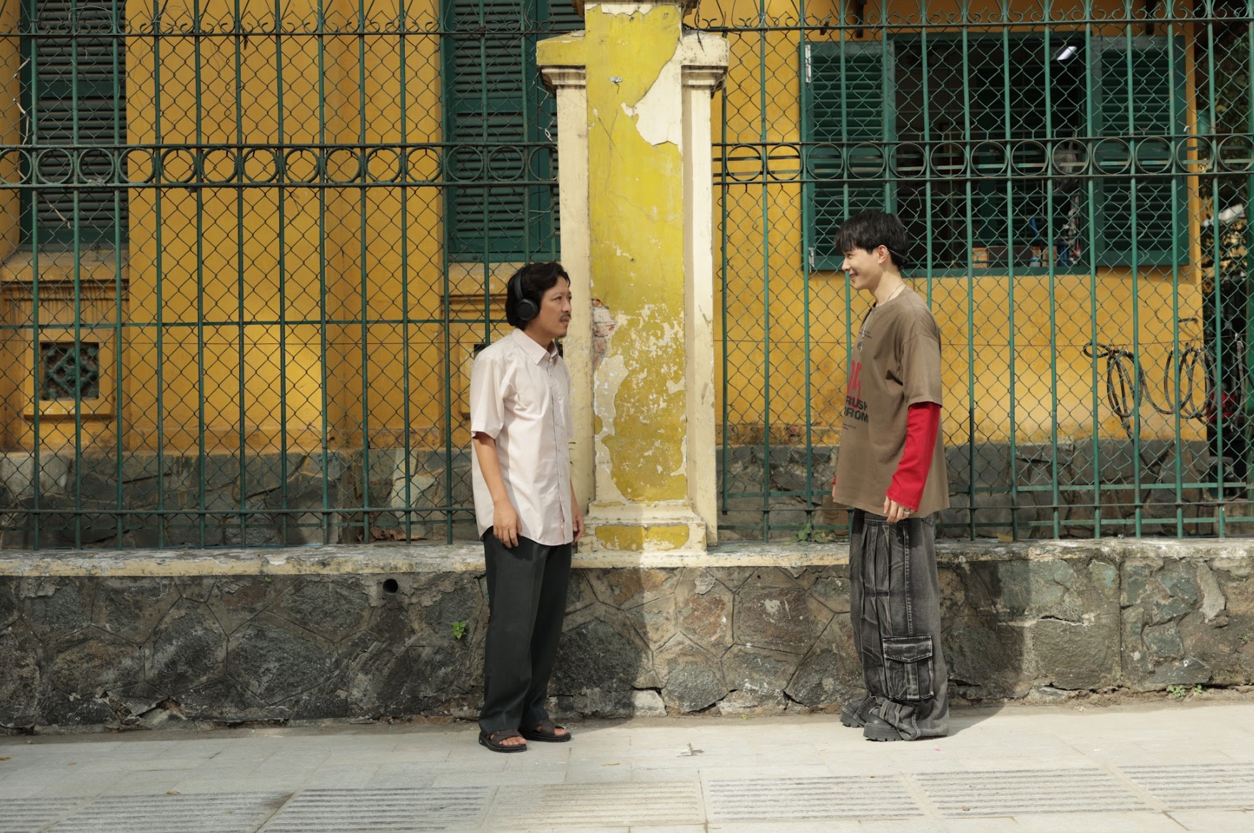 Mỹ nam duy nhất của Vbiz Việt: Mặt búng ra sữa, nhan sắc vô giá, 32 tuổi mà như mới 18 - Ảnh 5.