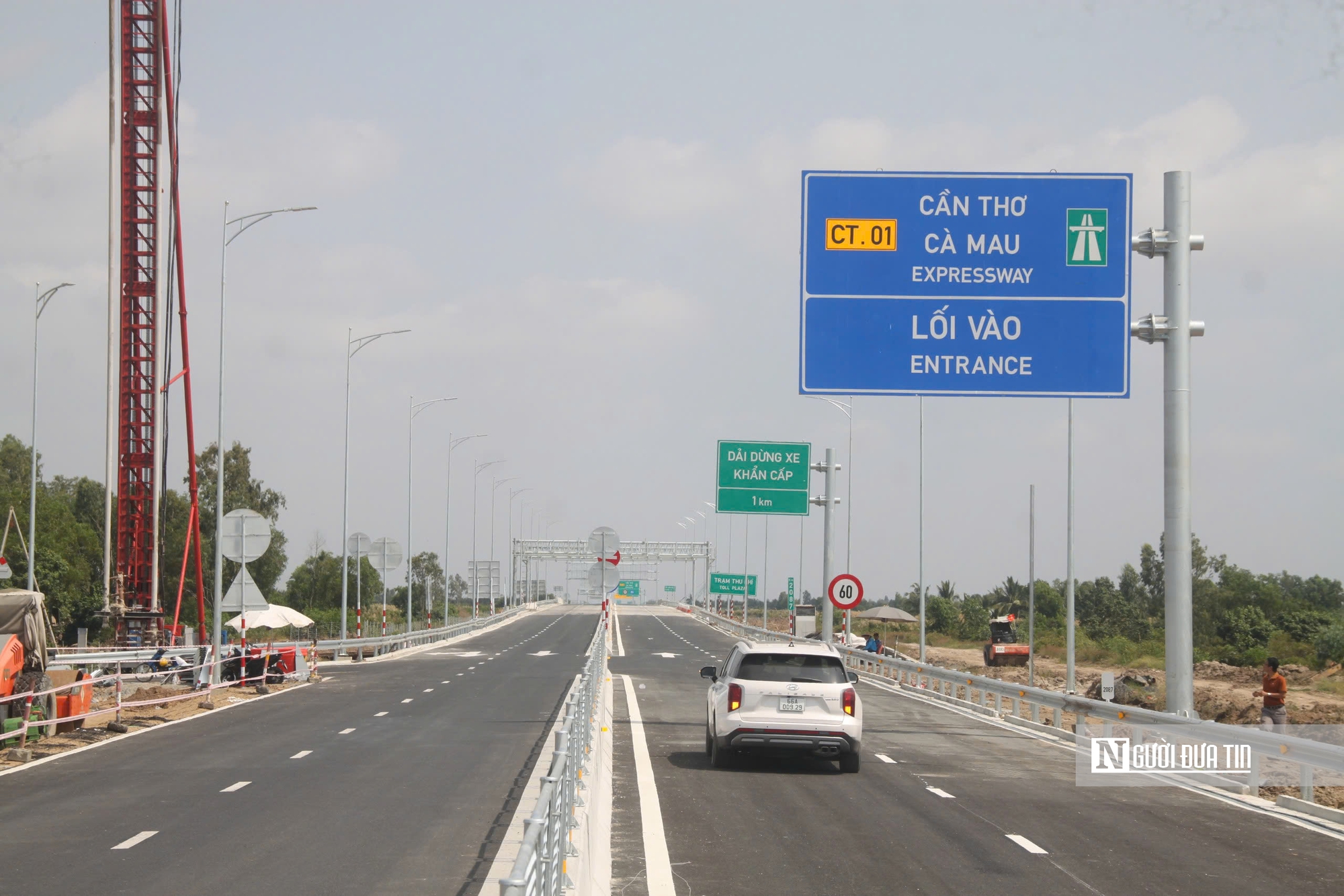 Mùa xuân trên những con đường mới mở - Ảnh 1.