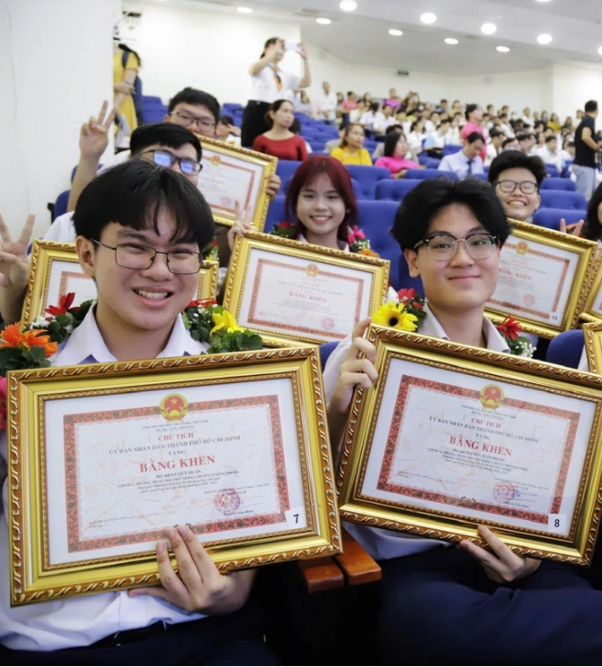 153 giải học sinh giỏi quốc gia: Một trường ở Tp.HCM xác lập kỷ lục - Ảnh 1.