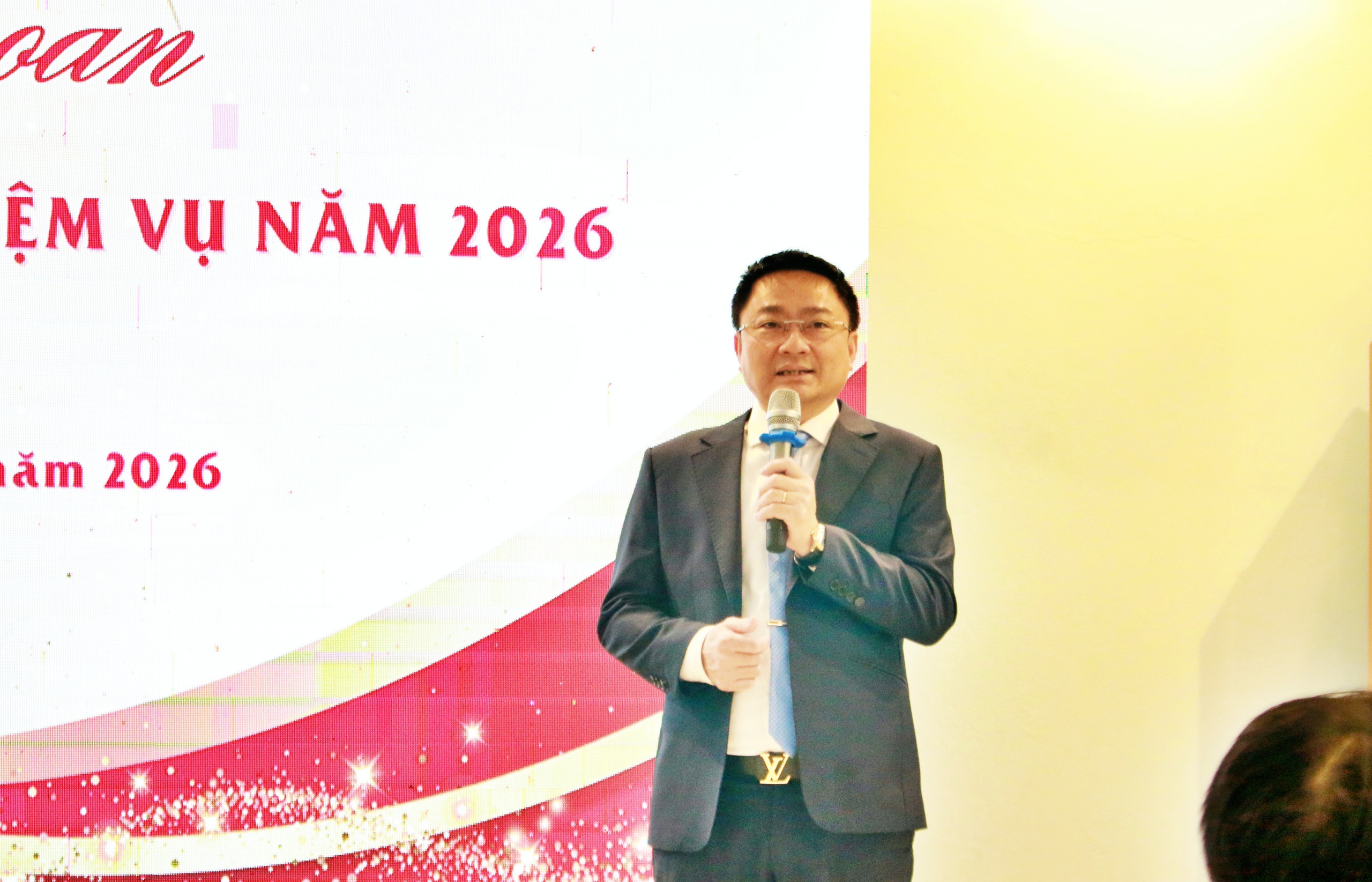 Chi hội Luật gia The Light: Dấu ấn một năm khẳng định bản lĩnh và trách nhiệm xã hội - Ảnh 1.