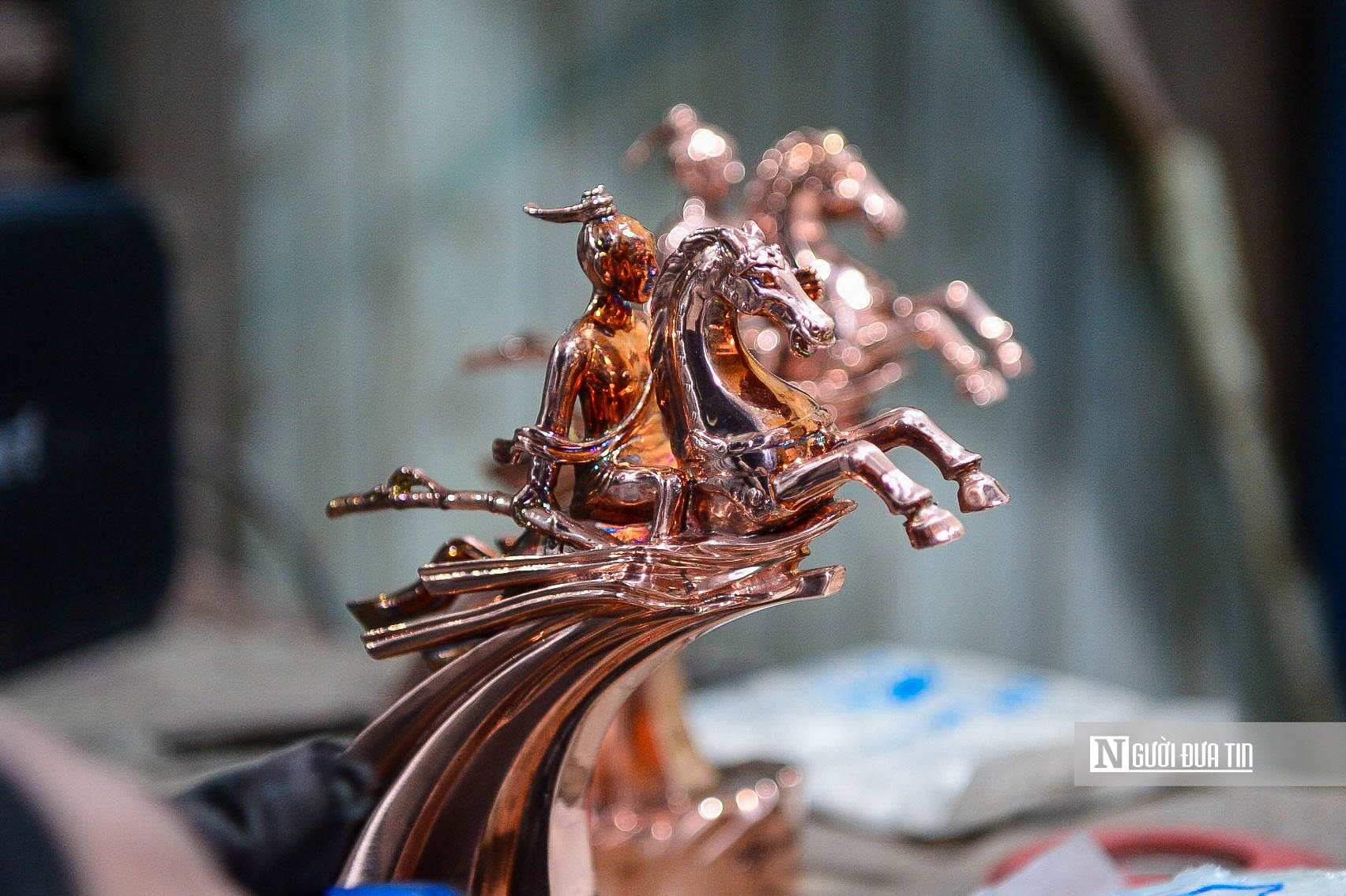 Ngắm linh vật ngựa lấy cảm hứng từ truyền thuyết Th&aacute;nh Gi&oacute;ng - Ảnh 2.