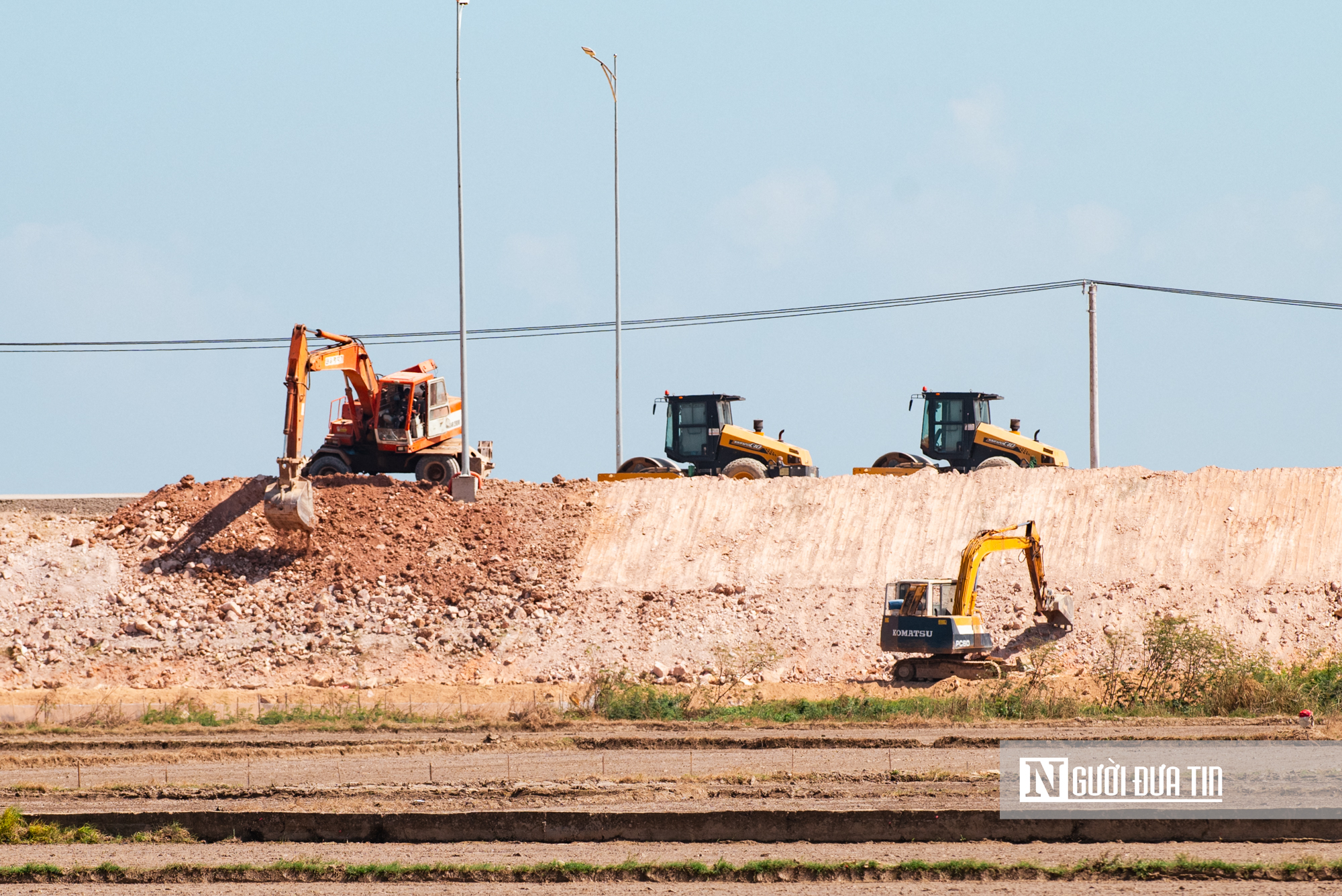 Cận cảnh cao tốc gần 11.000 tỷ đồng có cầu vượt sông, hầm thông núi qua tỉnh Đắk Lắk- Ảnh 18. Cận cảnh cao tốc gần 11.000 tỷ đồng có cầu vượt sông, hầm thông núi qua tỉnh Đắk Lắk- Ảnh 18.