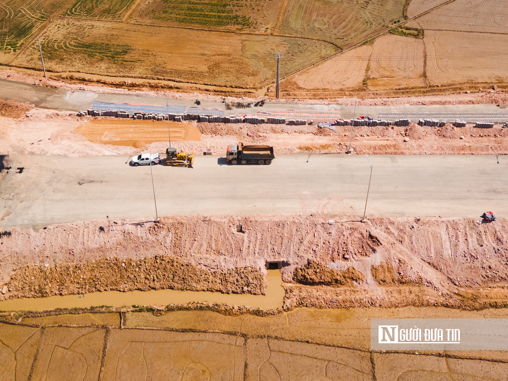 Cận cảnh cao tốc gần 11.000 tỷ đồng có cầu vượt sông, hầm thông núi qua tỉnh Đắk Lắk- Ảnh 19. Cận cảnh cao tốc gần 11.000 tỷ đồng có cầu vượt sông, hầm thông núi qua tỉnh Đắk Lắk- Ảnh 19.