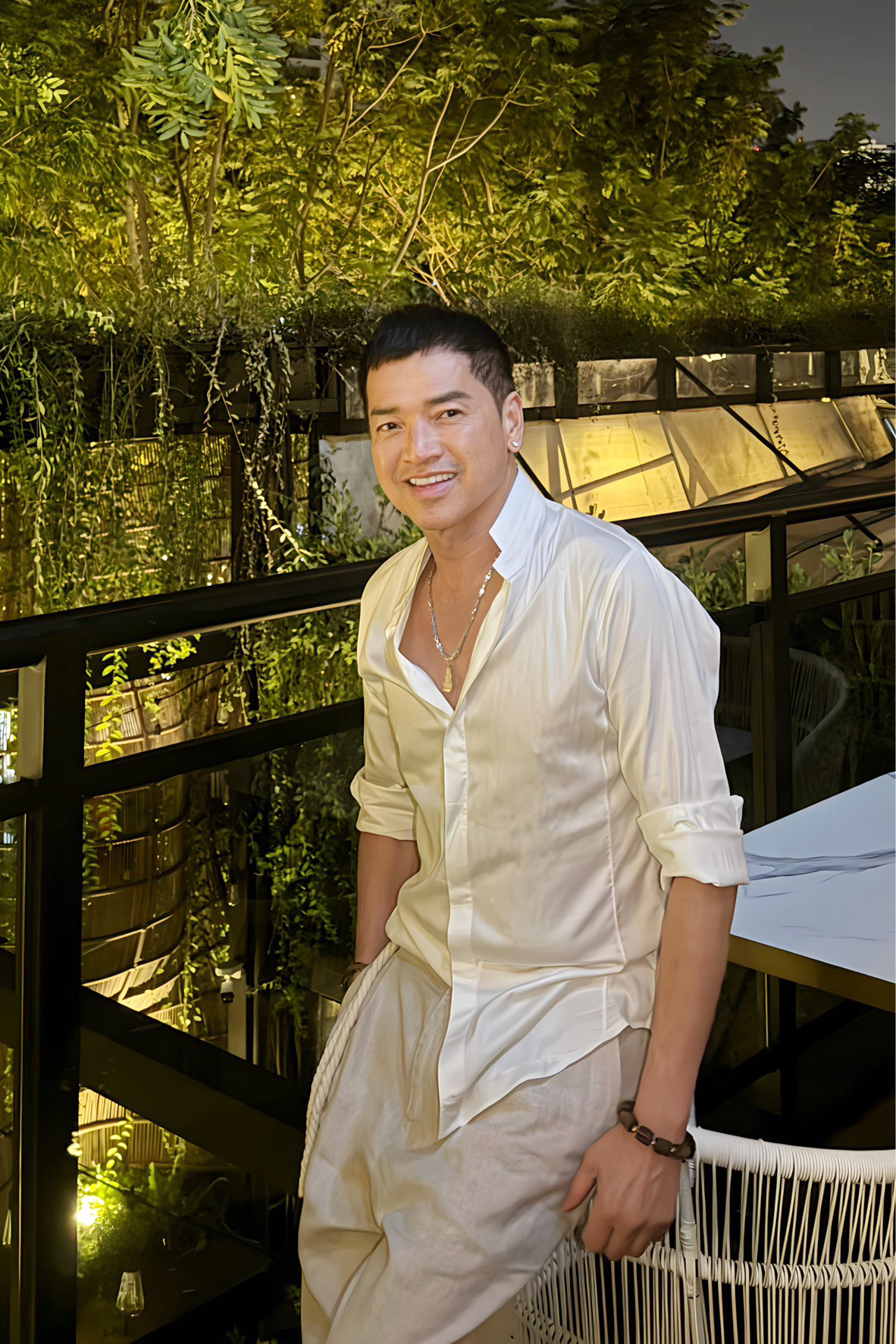 Nam nghệ sĩ ở tuổi U70, xây nhà mặt phố 233m2 sau khi lên chức bố - Ảnh 4.