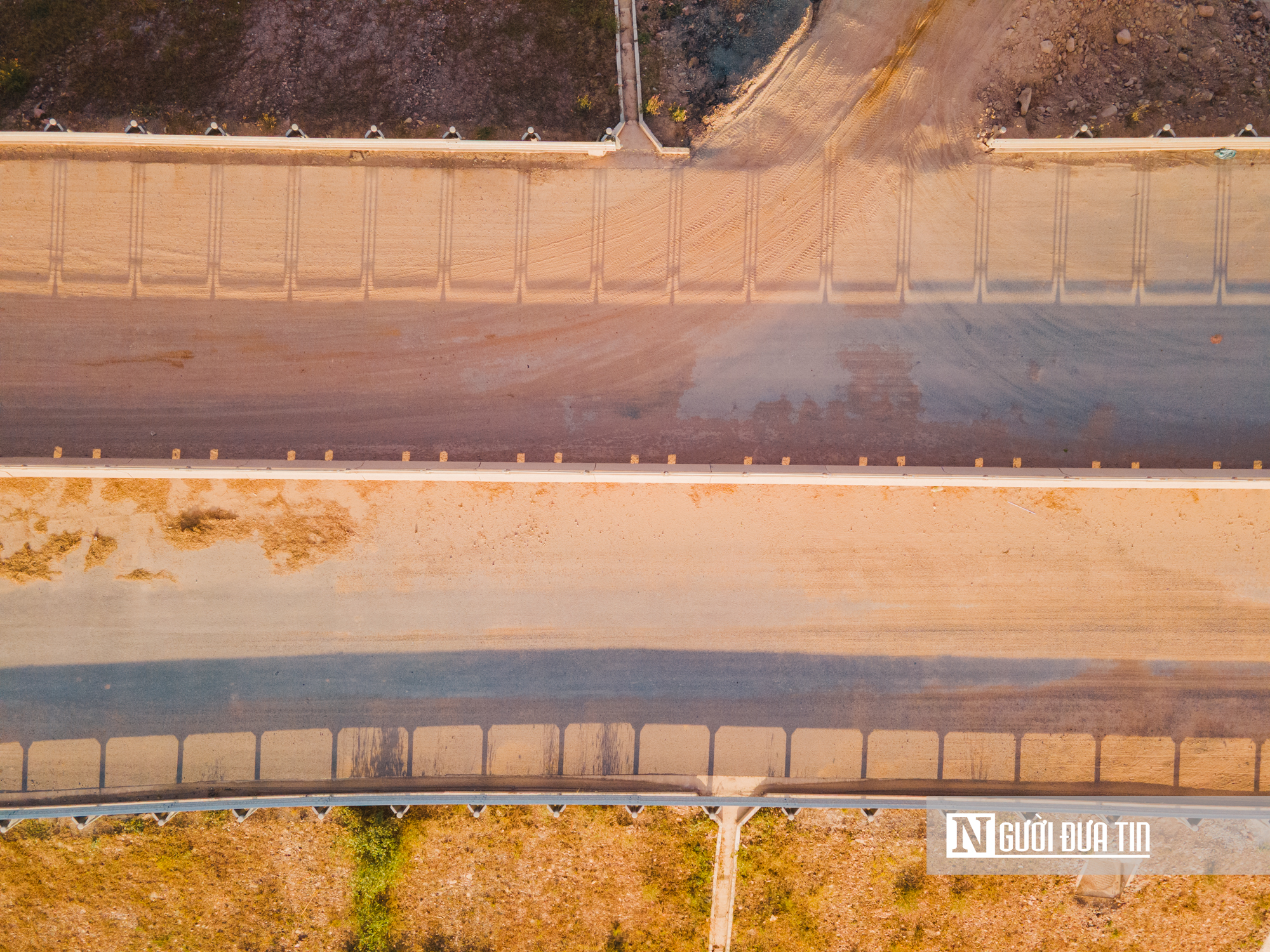 Cận cảnh cao tốc gần 11.000 tỷ đồng có cầu vượt sông, hầm thông núi qua tỉnh Đắk Lắk- Ảnh 6. Cận cảnh cao tốc gần 11.000 tỷ đồng có cầu vượt sông, hầm thông núi qua tỉnh Đắk Lắk- Ảnh 6.