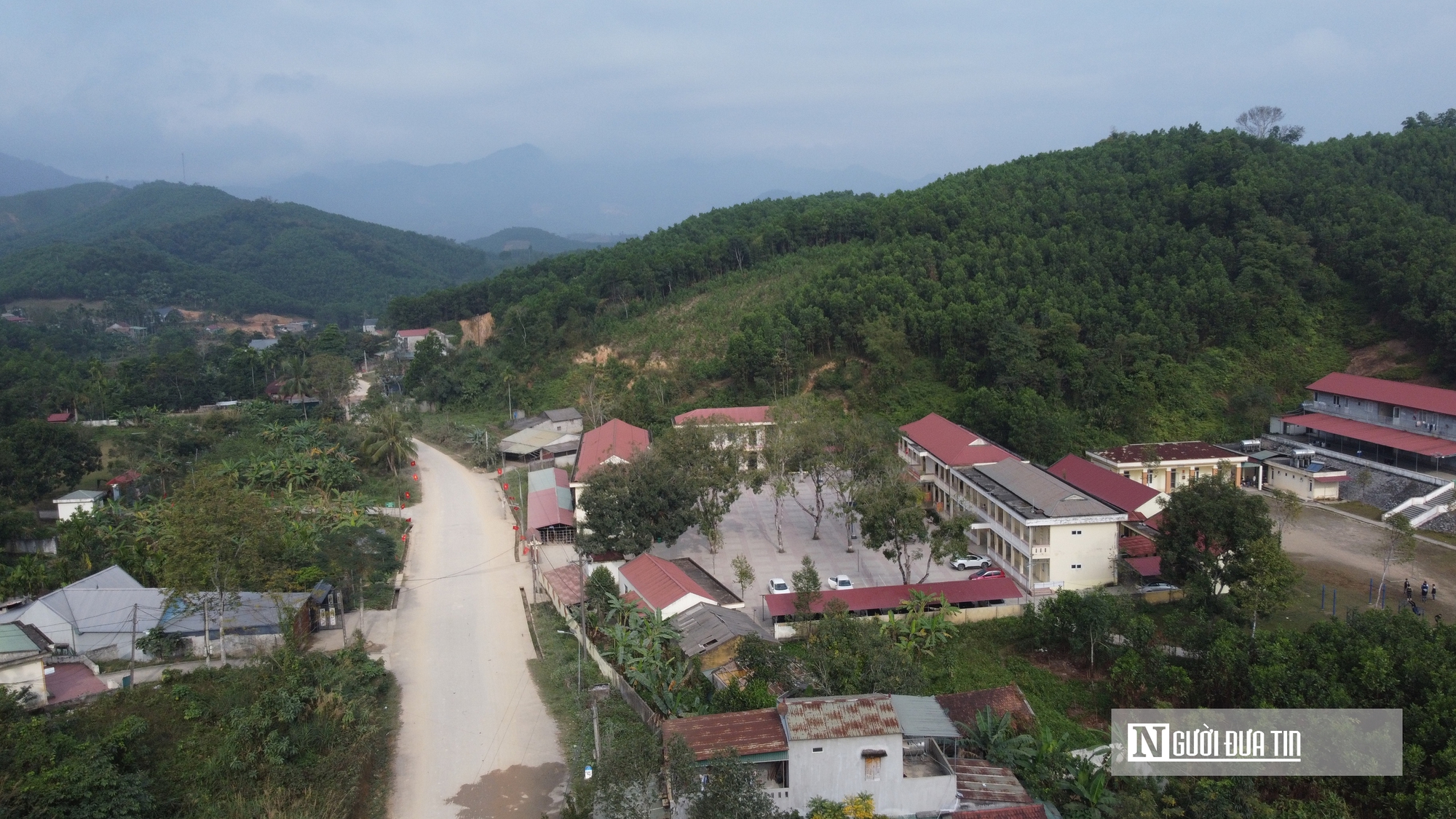 Khi chính sách đến vùng khó (cuối): Học sinh được hỗ trợ chi phí đến trường- Ảnh 1. Khi chính sách đến vùng khó (cuối): Học sinh được hỗ trợ chi phí đến trường- Ảnh 1.