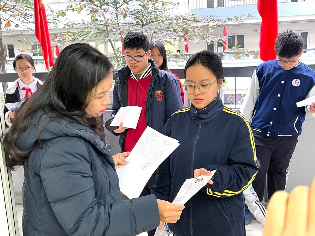 H&agrave; Nội c&ocirc;ng bố kết quả thi học sinh giỏi lớp 9: Những điều th&iacute; sinh cần lưu &yacute; - Ảnh 1.