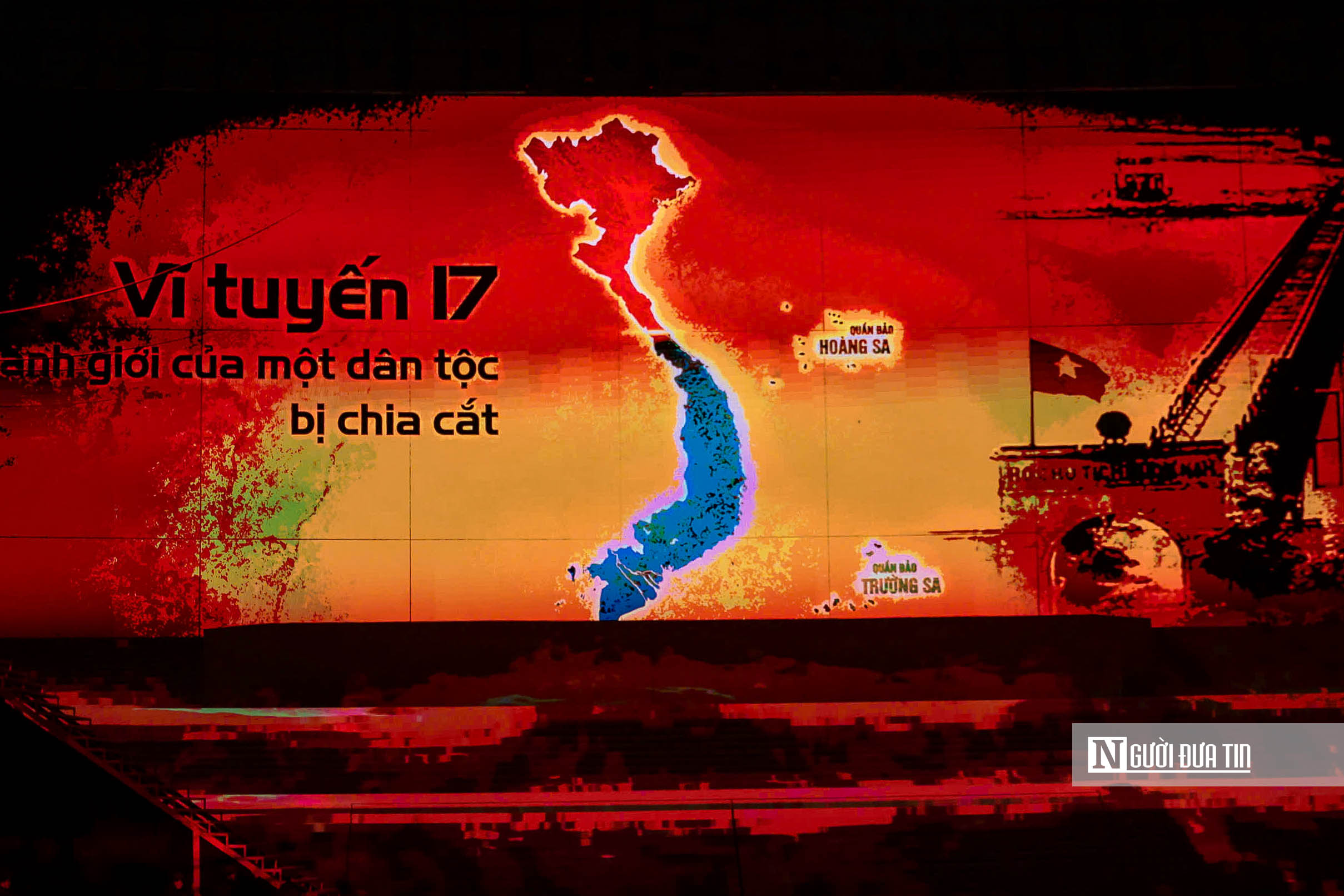 Ph&aacute;o hoa rực rỡ, nghệ thuật thăng hoa mừng th&agrave;nh c&ocirc;ng Đại hội Đảng XIV- Ảnh 9.