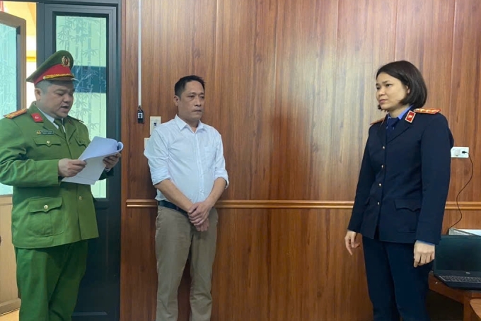 Những dấu hiệu bất thường trong hồ sơ điều trị v&agrave; quyết định khởi tố 5 c&aacute;n bộ y tế- Ảnh 1.