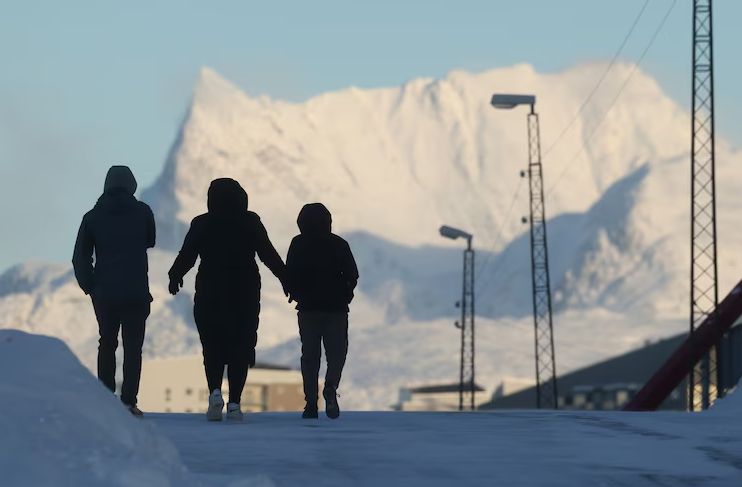 Sau cú “quay xe” của ông Trump về Greenland, NATO và Đan Mạch nhất trí một điều - Ảnh 1.