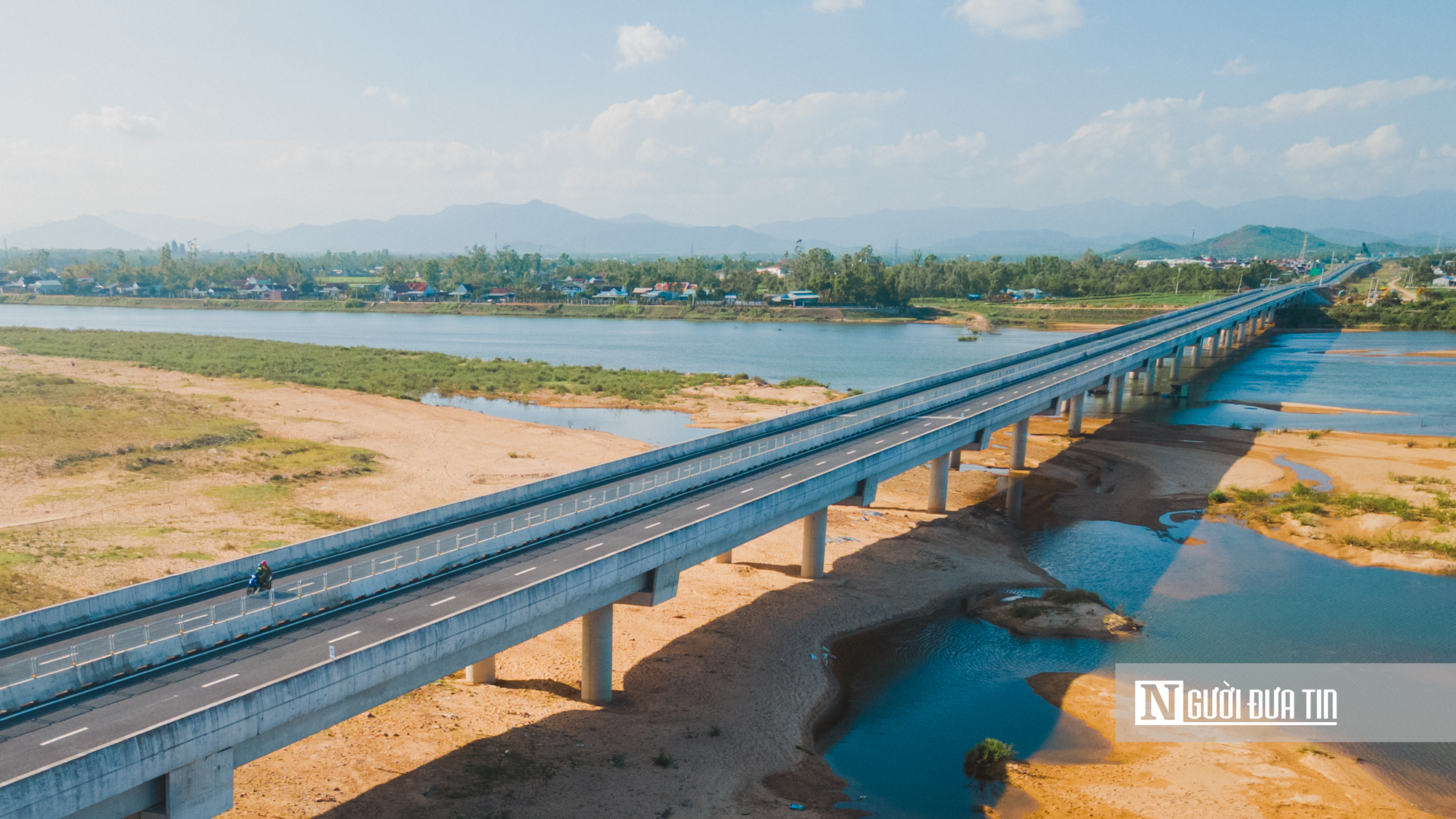 Cận cảnh tuyến cao tốc qua Gia Lai hơn 12.400 tỷ đồng, sẵn s&agrave;ng th&ocirc;ng xe dịp Tết- Ảnh 11.