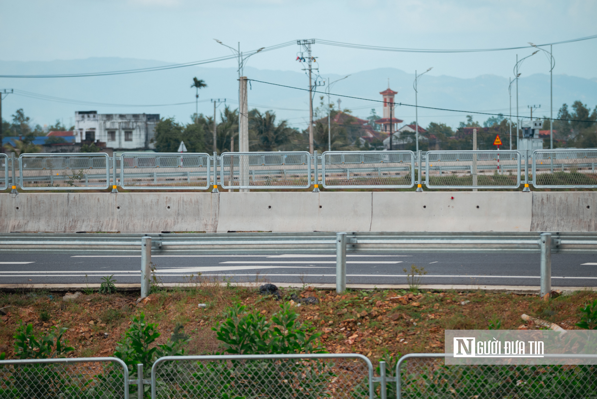 Cận cảnh tuyến cao tốc qua Gia Lai hơn 12.400 tỷ đồng, sẵn s&agrave;ng th&ocirc;ng xe dịp Tết- Ảnh 15.