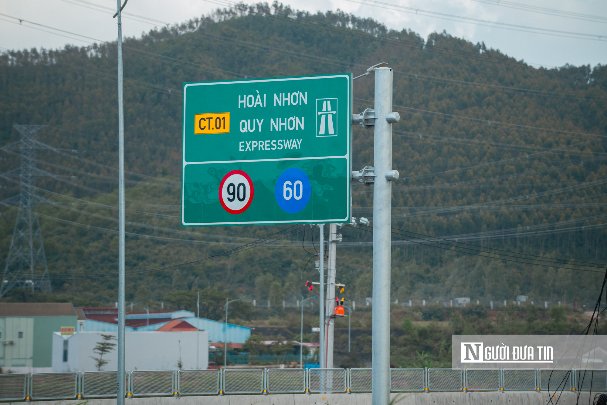 Cận cảnh tuyến cao tốc qua Gia Lai hơn 12.400 tỷ đồng, sẵn s&agrave;ng th&ocirc;ng xe dịp Tết- Ảnh 16.