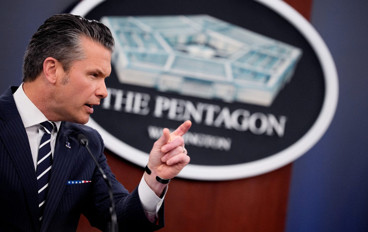 Lầu Năm Góc chuyển trọng tâm khỏi Trung Quốc trong chiến lược quốc phòng mới - Ảnh 1.