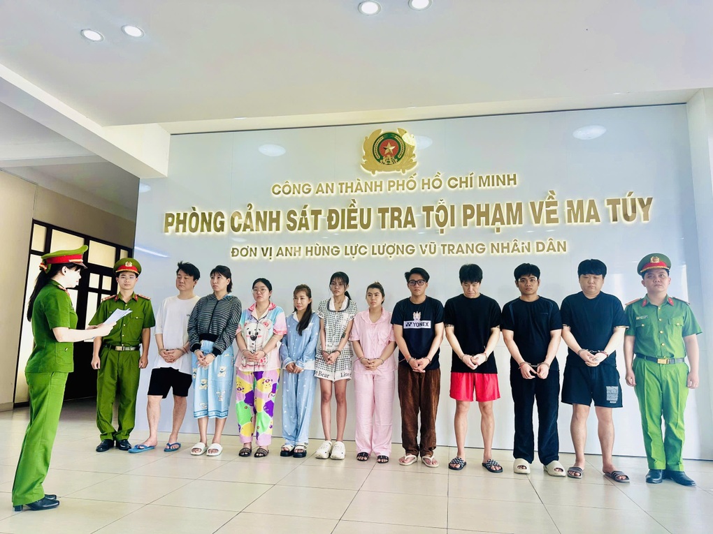 Triệt ph&aacute; đường d&acirc;y ma t&uacute;y c&oacute; 8 người H&agrave;n Quốc, bắt giữ đối tượng bị truy n&atilde; quốc tế - Ảnh 1.