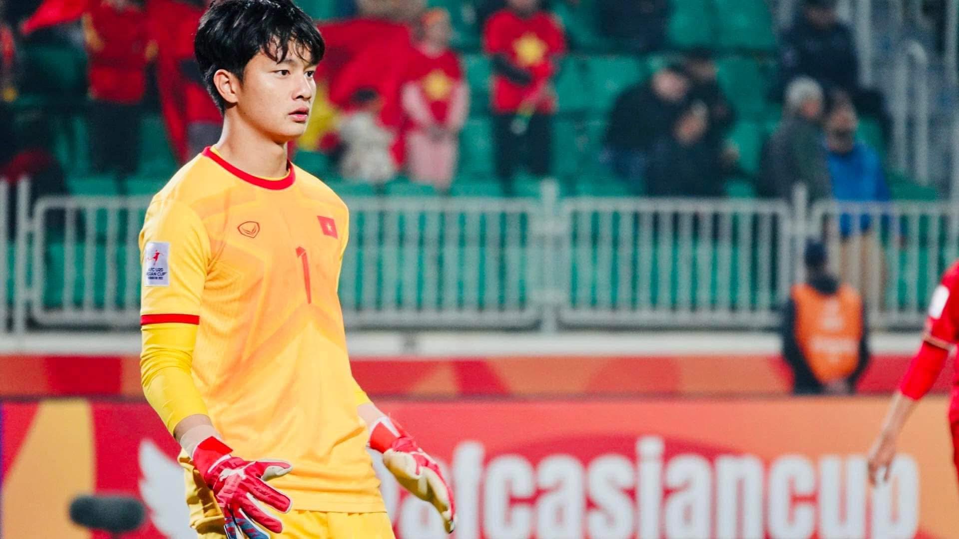 Người hùng của U23 Việt Nam với phong cách đời thường giản dị nhưng sáng bừng- Ảnh 3.