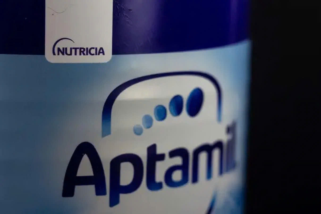 Sữa Aptamil thu hồi ở nước ngoài, Cục An toàn thực phẩm yêu cầu kiểm soát tại Việt Nam - Ảnh 1.