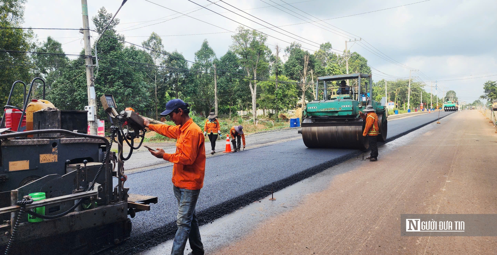 Hối hả trên công trường ĐT.753, khơi thông động lực phát triển vùng- Ảnh 3. Hối hả trên công trường ĐT.753, khơi thông động lực phát triển vùng- Ảnh 3.