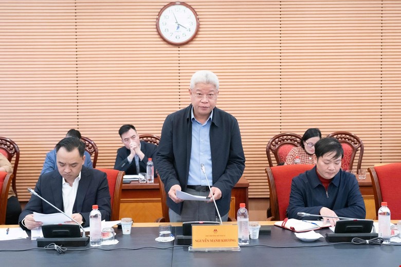 Dự kiến sẽ trình Quốc hội sửa luật BHXH và Luật Phòng, chống tác hại của thuốc lá- Ảnh 3.