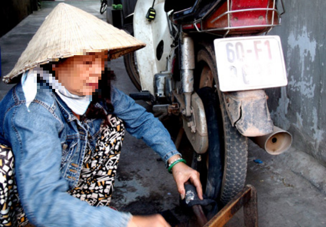 Trúng độc đắc sau chuỗi ngày cơ cực, người phụ nữ nghèo rơi vào bi kịch không lối thoát - Ảnh 1.