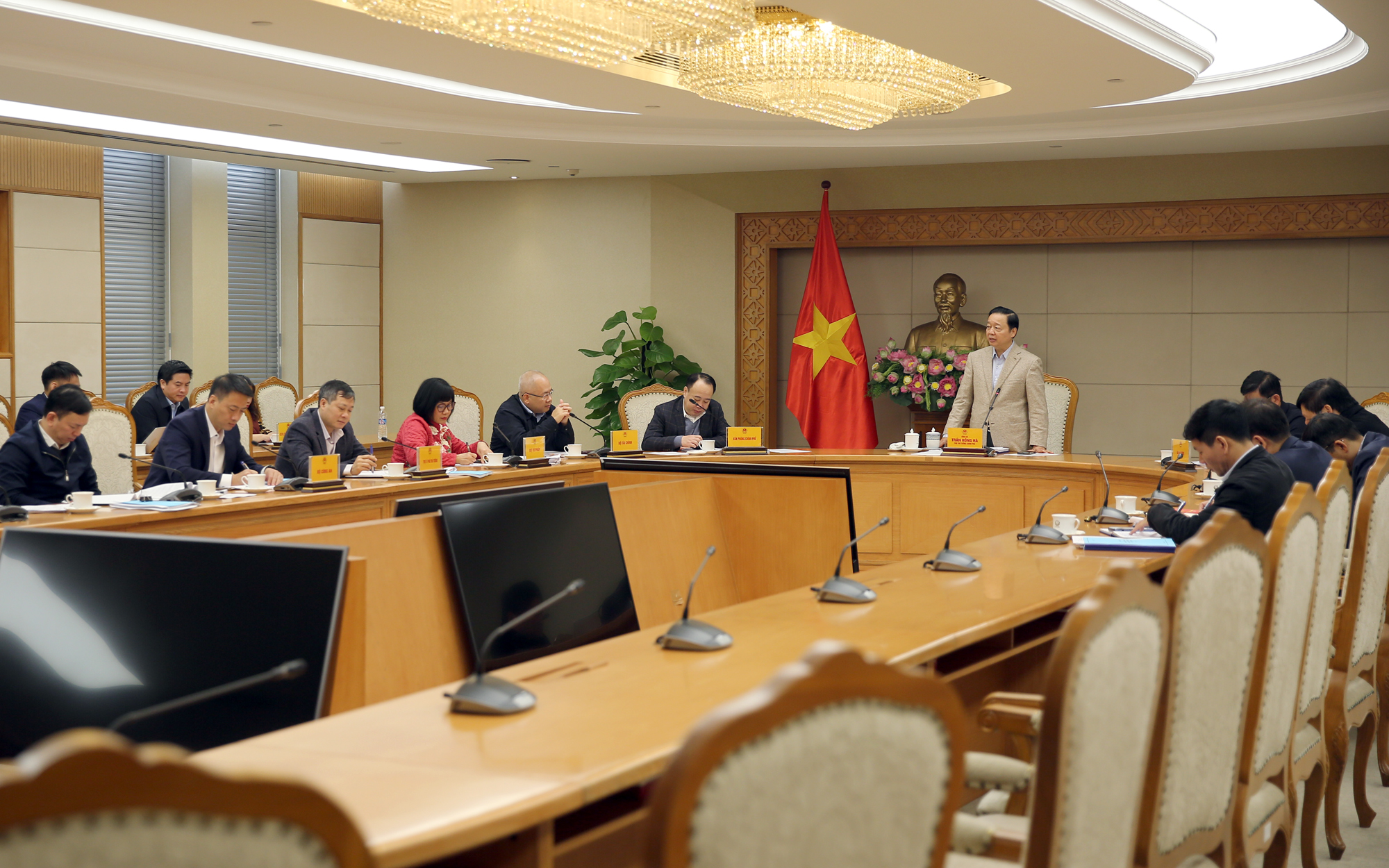 Đề xuất hạn chế xe khách giường nằm 2 tầng hoạt động ở miền núi - Ảnh 1.