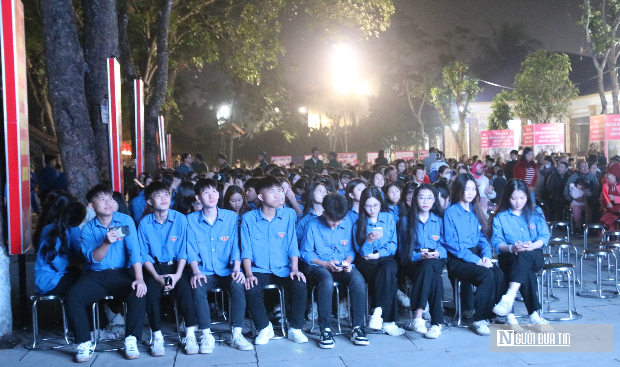 X&uacute;c động cầu truyền h&igrave;nh &ldquo;Hai tay x&acirc;y dựng một sơn h&agrave;&rdquo; kỷ niệm 85 năm ng&agrave;y B&aacute;c Hồ về nước- Ảnh 9.