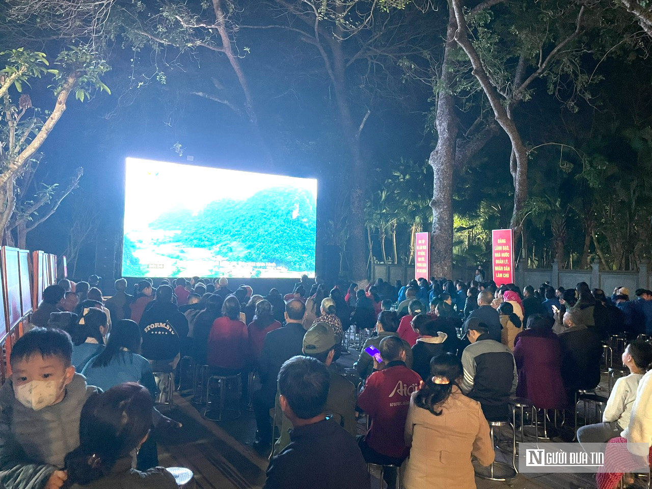 X&uacute;c động cầu truyền h&igrave;nh &ldquo;Hai tay x&acirc;y dựng một sơn h&agrave;&rdquo; kỷ niệm 85 năm ng&agrave;y B&aacute;c Hồ về nước- Ảnh 10.