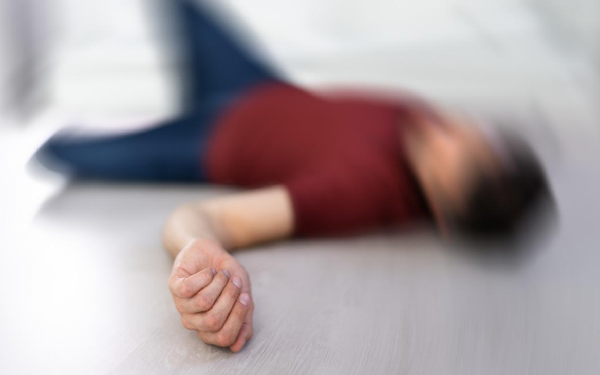 Đau bụng âm ỉ, người đàn ông suýt mất mạng vì thứ "đáng sợ" bên trong- Ảnh 2.