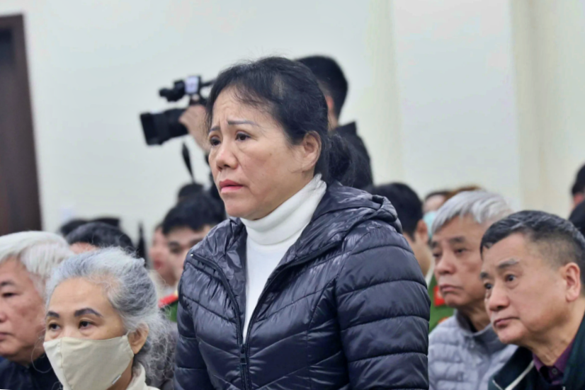 Nhận 10 tỷ đồng từ công ty dược, nữ giám đốc bệnh viện khai "chỉ giữ hộ"- Ảnh 1.