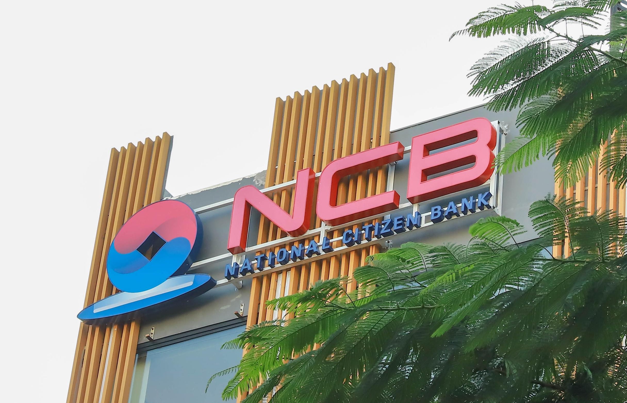 NCB bứt tốc năm 2025: Tăng vốn sớm, hoàn thành vượt mọi kế hoạch kinh doanh - Ảnh 1.