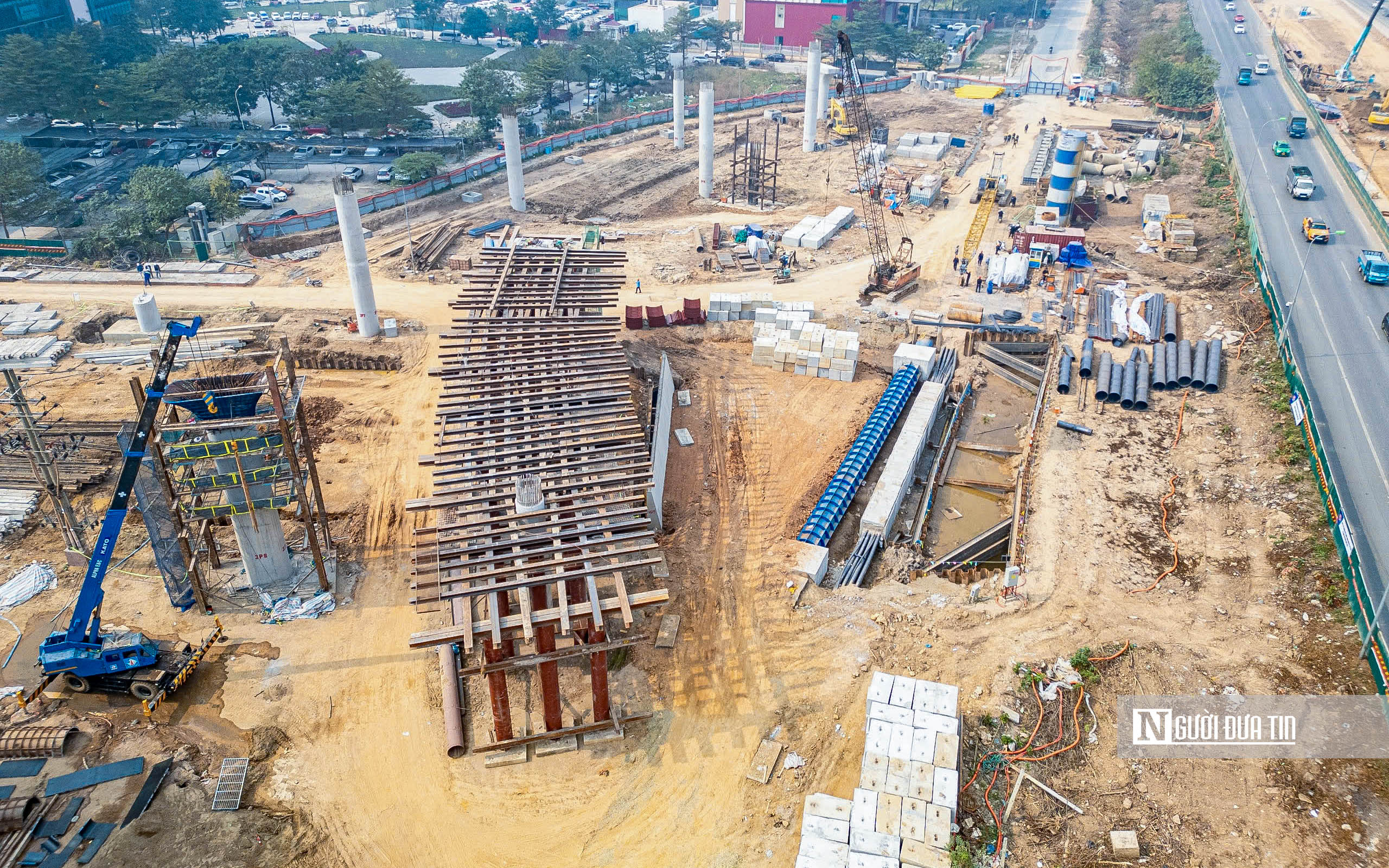 Hà Nội: Hình hài nút giao hơn 2.380 tỷ đồng dần lộ diện - Ảnh 7.