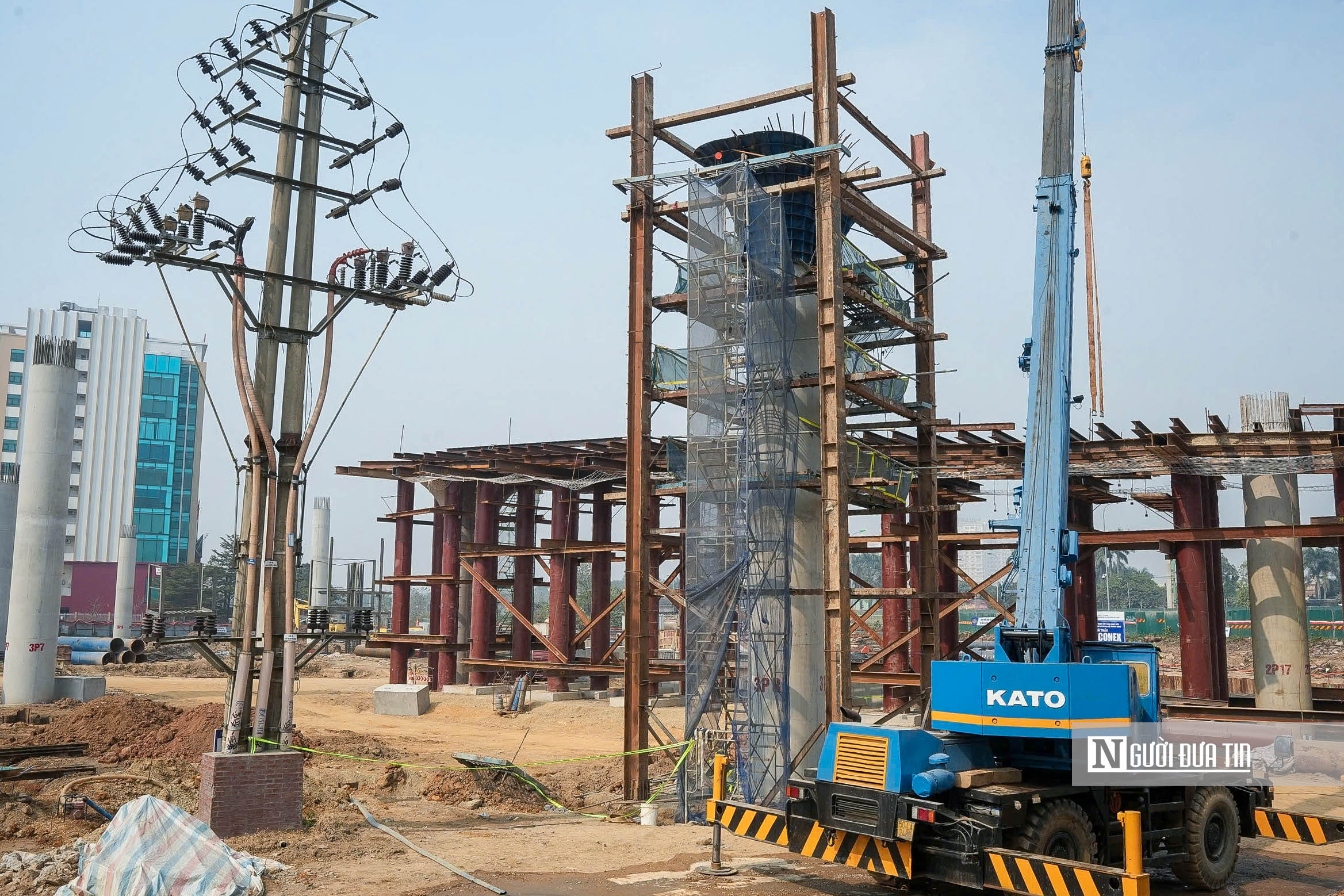 Hà Nội: Hình hài nút giao hơn 2.380 tỷ đồng dần lộ diện - Ảnh 5.