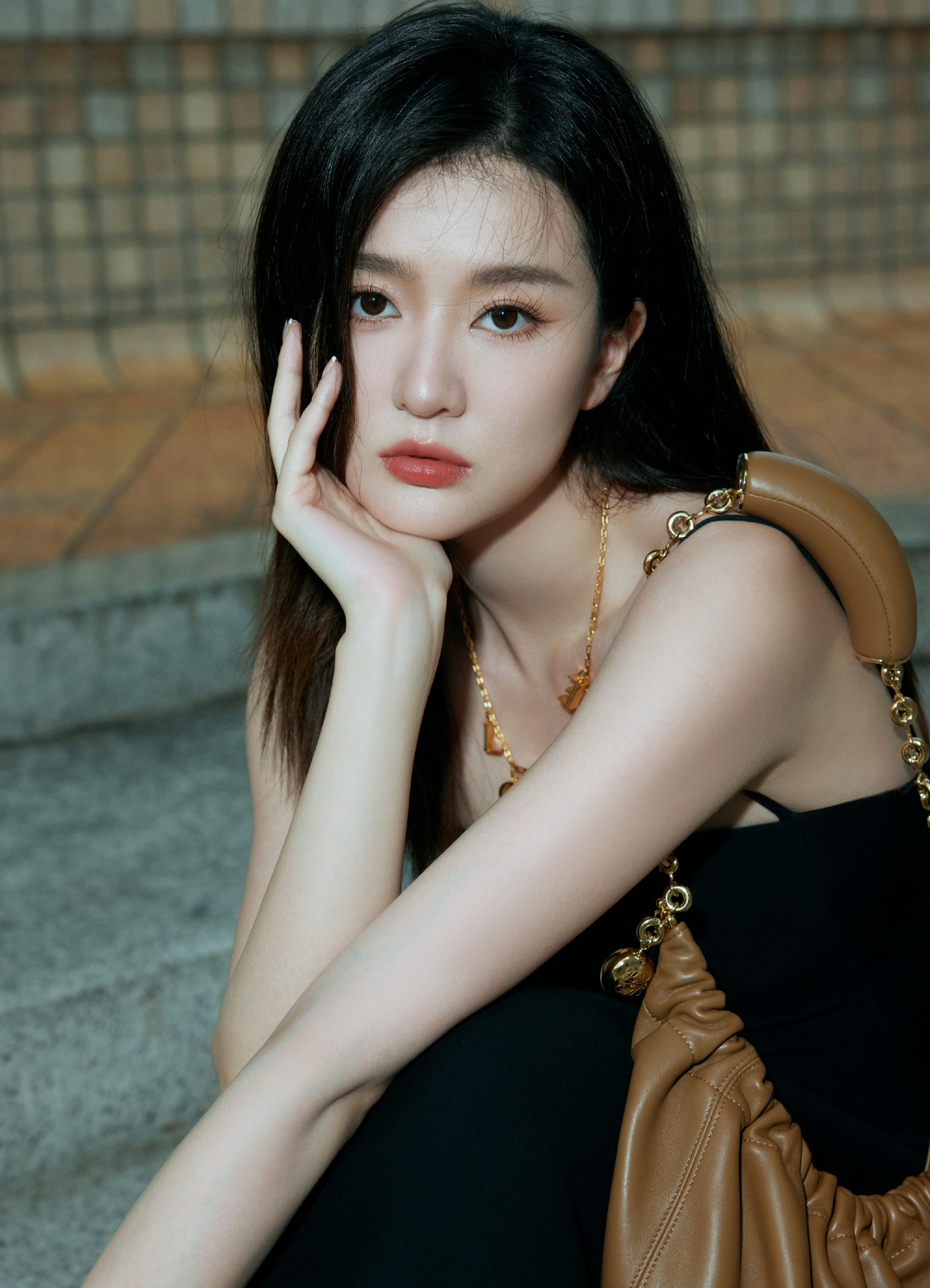 Thiên kim "ngậm thìa vàng" bỏ showbiz, cưới thiếu gia nghìn tỷ và cuộc sống phía sau cánh cửa hào môn - Ảnh 5.