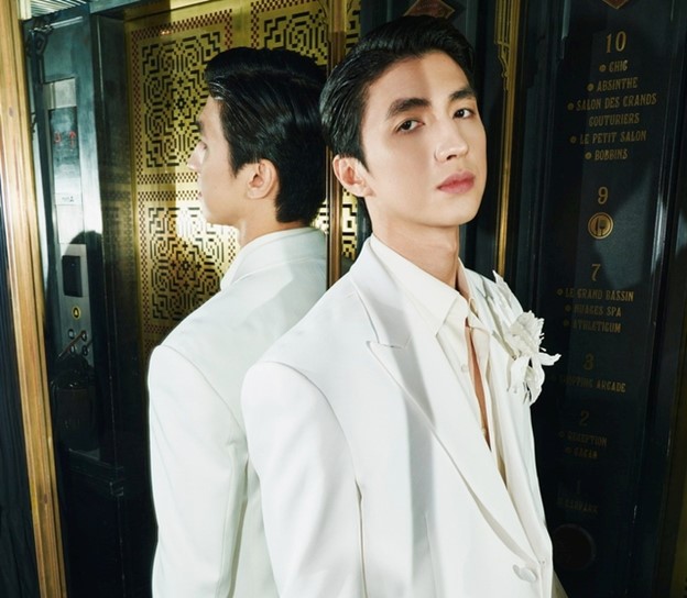 "Bad boy nổi tiếng màn ảnh Việt": Nhan sắc kịch trần nhưng xuất hiện ở đâu là drama ở đó - Ảnh 4.