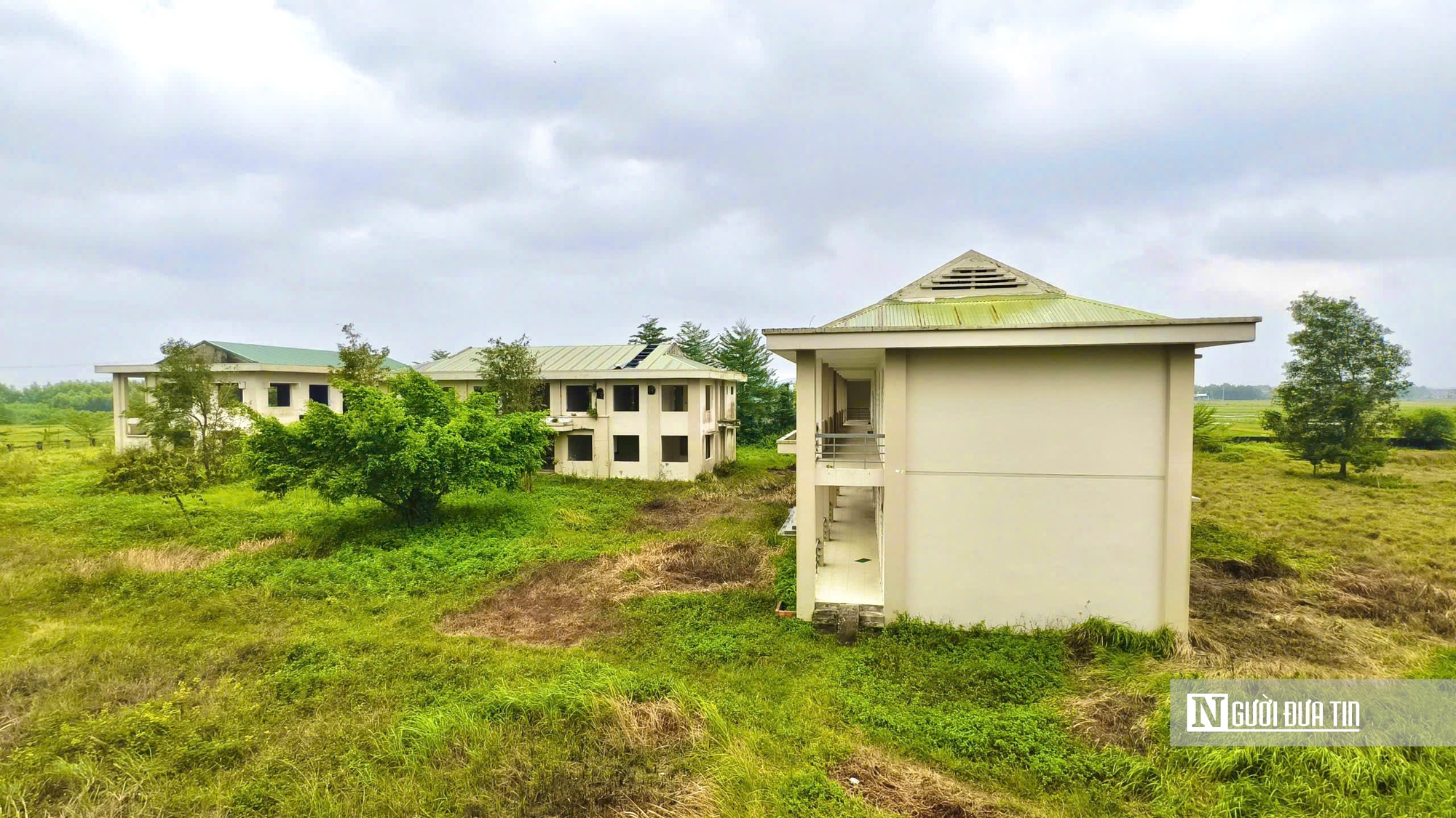 Trung tâm dạy nghề kiểu mẫu ở Quảng Ngãi bỏ hoang 11 năm, thanh tra chỉ ra nhiều sai phạm- Ảnh 10.