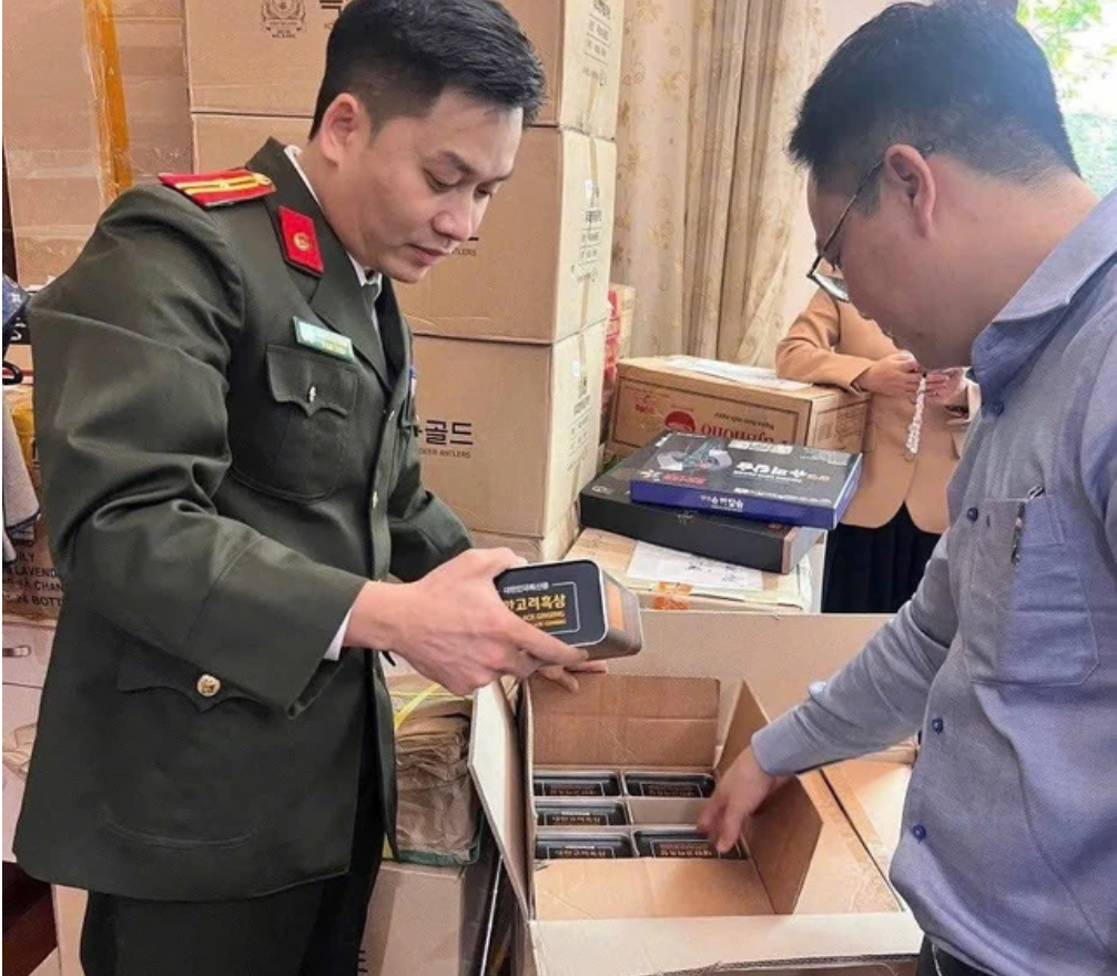 Ai đứng sau những sản phẩm được bán với giá “trên trời” cho người cao tuổi?- Ảnh 2.