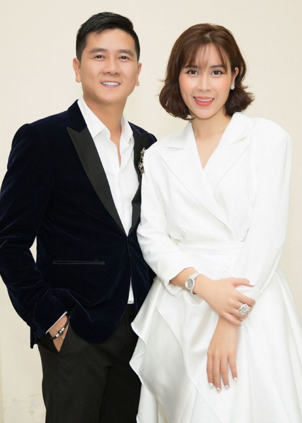 Hồ Hoài Anh và Lưu Hương Giang "gương vỡ lại lành"?- Ảnh 3. Hồ Hoài Anh và Lưu Hương Giang "gương vỡ lại lành"?- Ảnh 3.