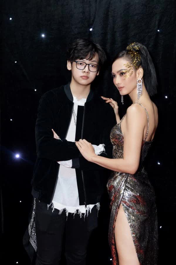 Vóc dáng "vạn người mê" của siêu mẫu Anh Thư ở tuổi 43- Ảnh 7.