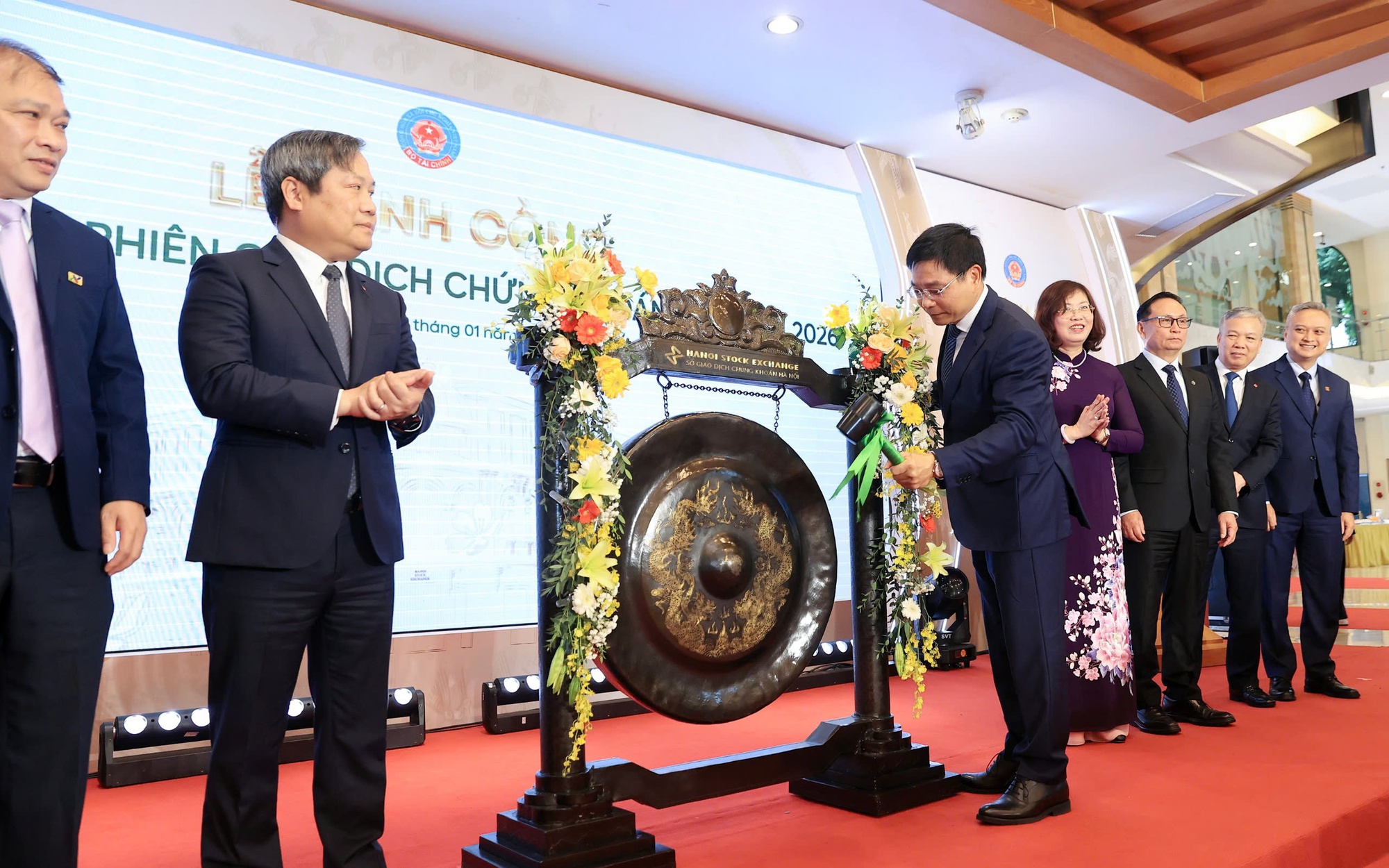 Sở Giao dịch Chứng khoán Hà Nội có Tân Tổng giám đốc- Ảnh 3.