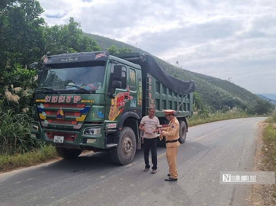 Tuyên truyền hiệu quả góp phần đẩy lùi tình hình TNGT tại Quảng Ninh- Ảnh 2.