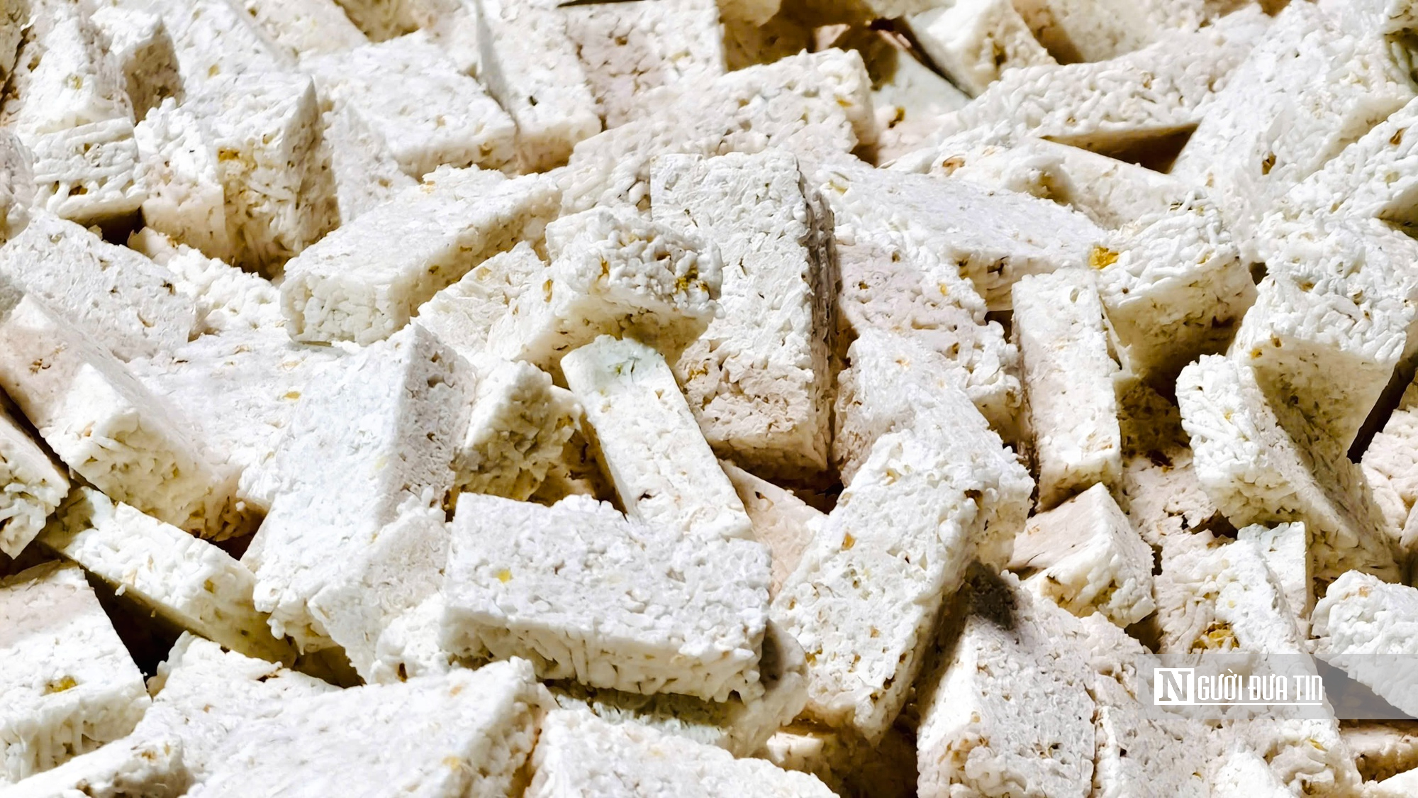 Làng bánh nổ Quảng Ngãi rộn ràng vào vụ Tết, đơn hàng tăng gấp ba- Ảnh 15.