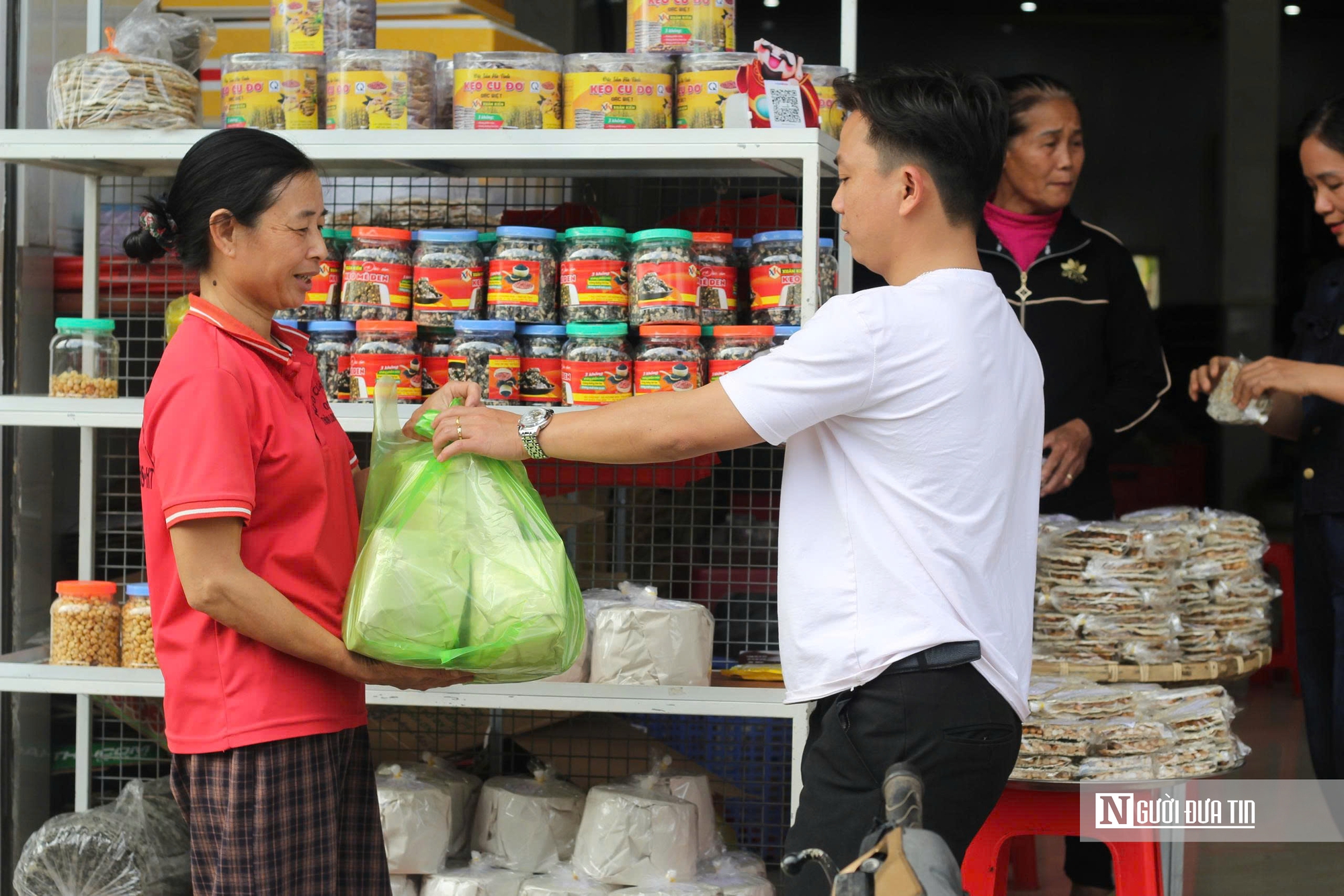 Cu đơ Hà Tĩnh “cháy hàng”, tiêu thụ mạnh trước Tết Nguyên đán - Ảnh 5.