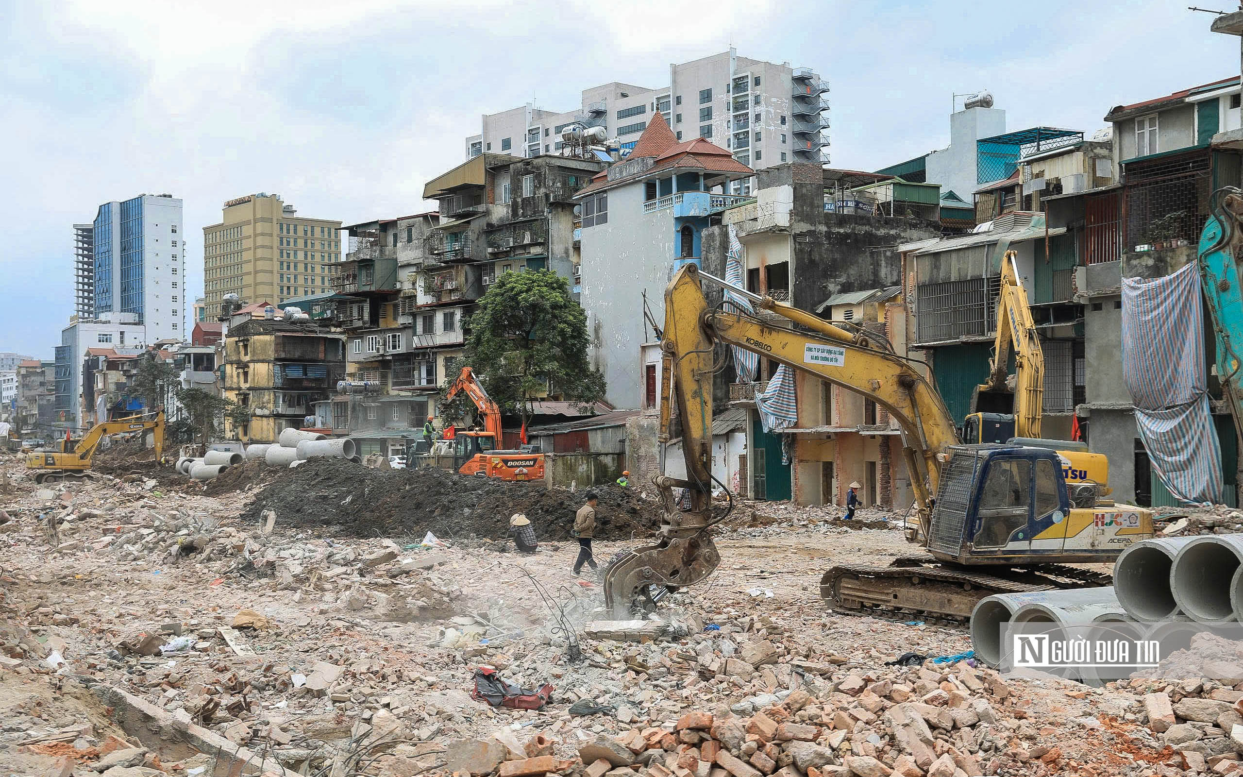 Hà Nội: Nhộn nhịp trên công trường thi công vành đai 1- Ảnh 9. Hà Nội: Nhộn nhịp trên công trường thi công vành đai 1- Ảnh 9.