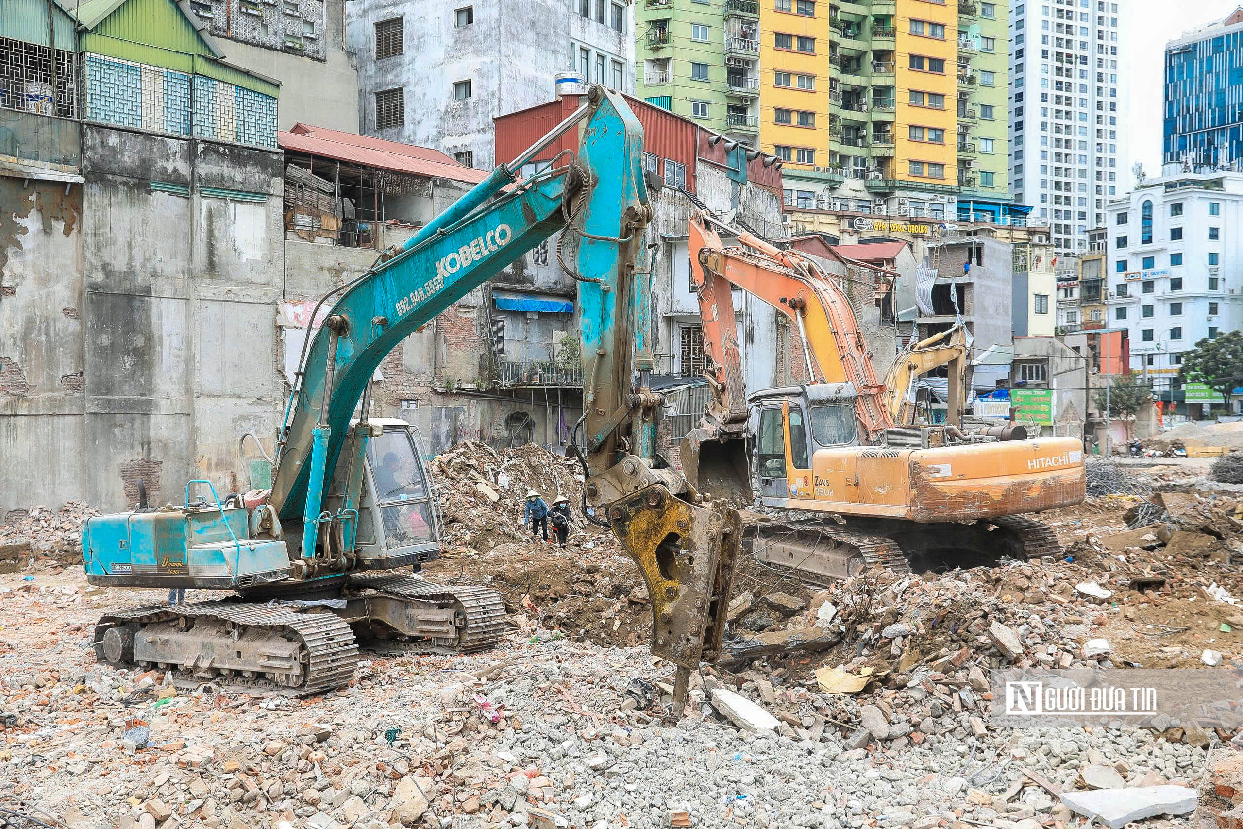 Hà Nội: Nhộn nhịp trên công trường thi công vành đai 1- Ảnh 7. Hà Nội: Nhộn nhịp trên công trường thi công vành đai 1- Ảnh 7.