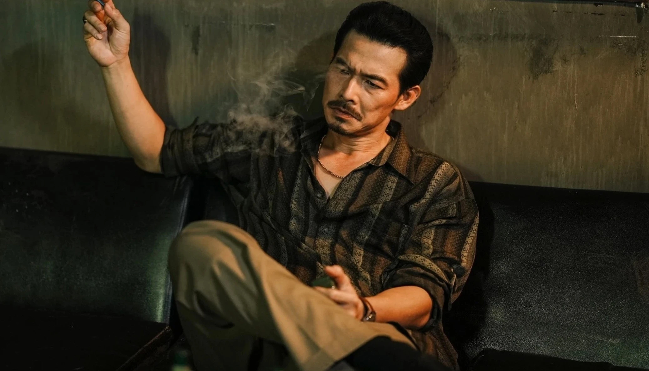 Nam tài tử độc thân ở tuổi U50, vào vai phản diện ấn tượng nhất "Thiên đường máu" - Ảnh 1.